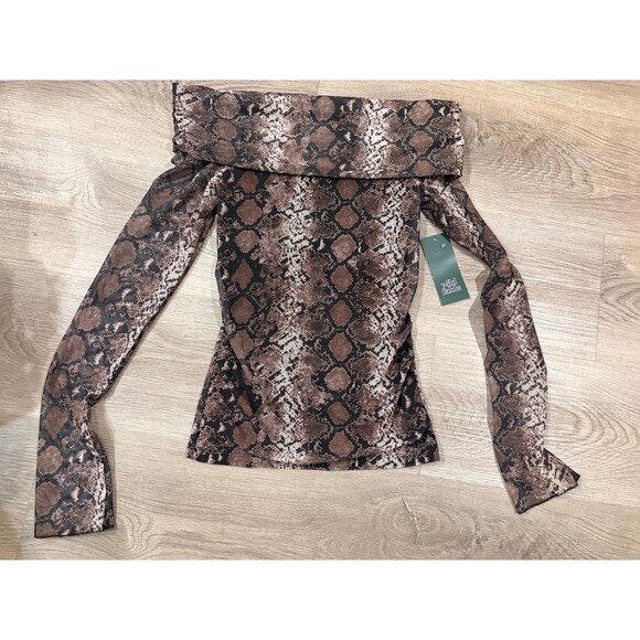 wild fable Tops - Women’s Off the Shoulder Snake Print XS Sheer Top Built in Bra NWT Wild Fable